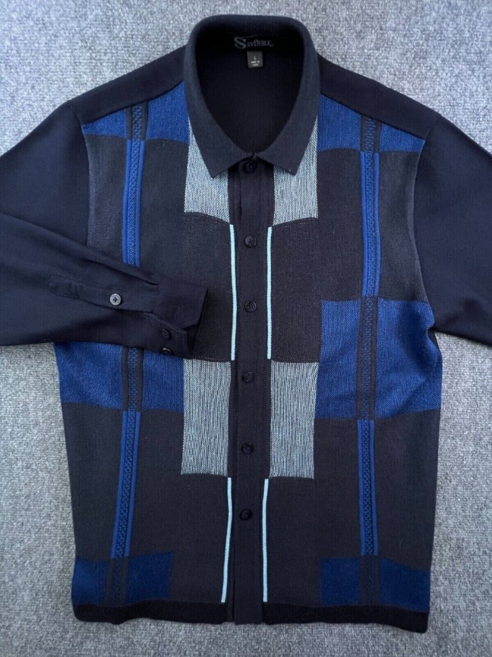 Silversilk Men's Large Button Up Knit Sweater Blue Geometric Rayon Blend